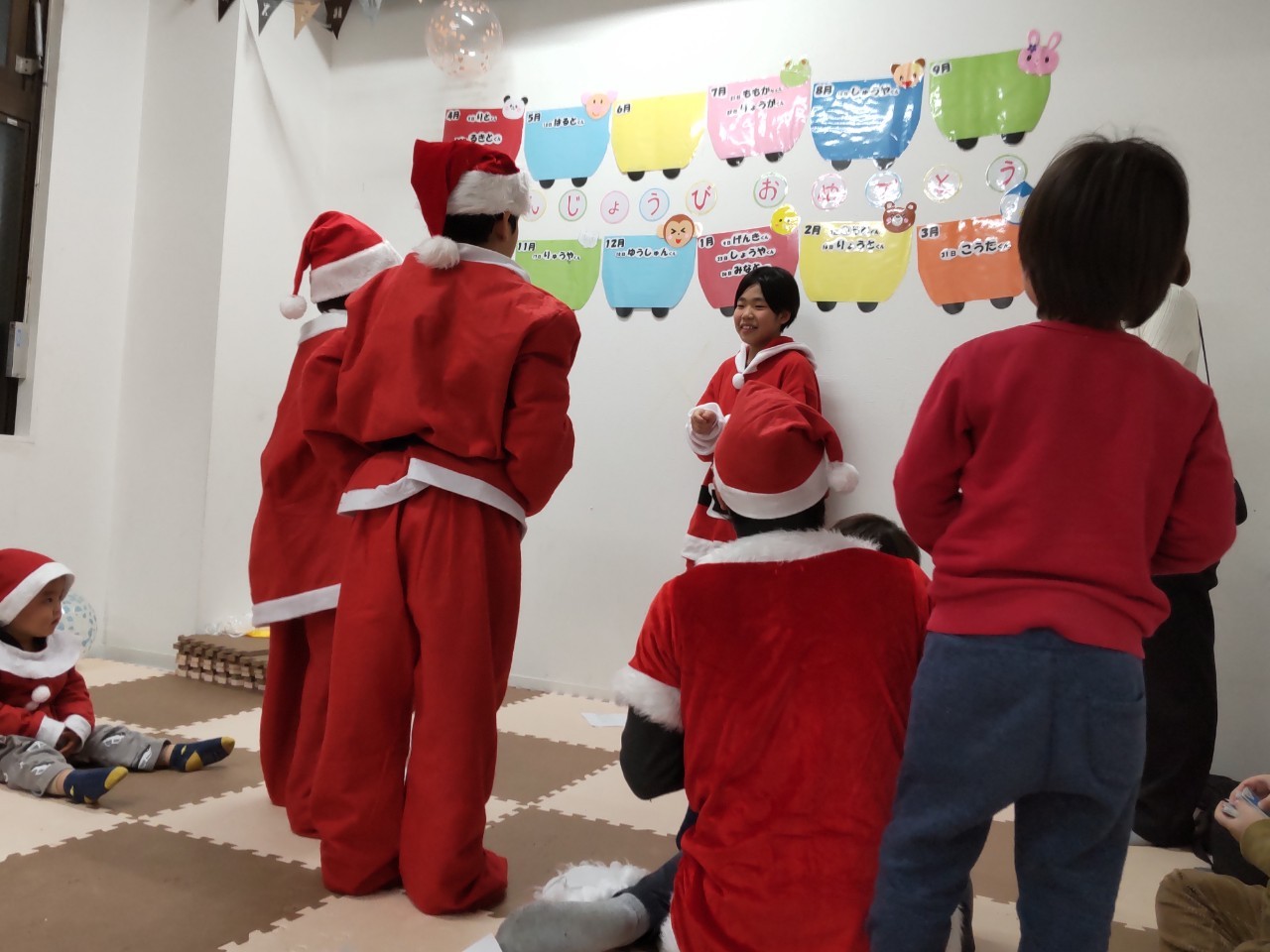 大阪市の児童発達支援、療育事業所オハナピース花園町のクリスマス