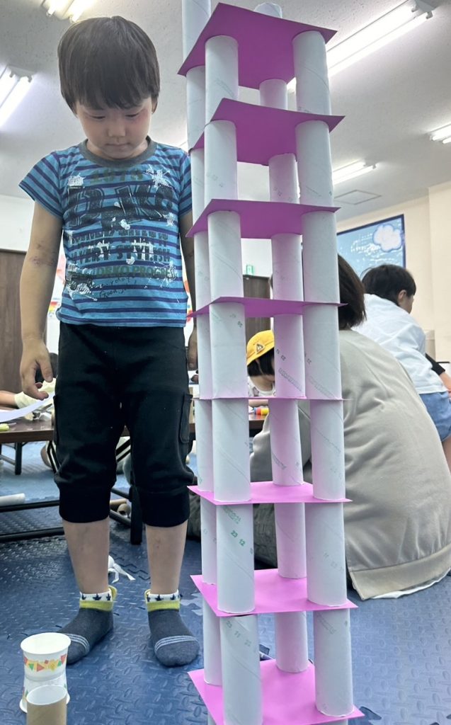 何階建て！？トイレットペーパーの芯でタワー建築！🗼(狭山
